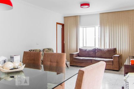 Sala  de apartamento para alugar com 3 quartos, 152m² em Jardim Guanabara, Rio de Janeiro