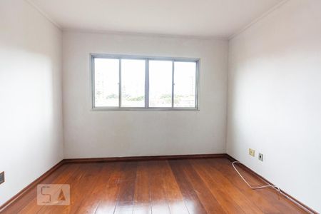 Sala de apartamento para alugar com 2 quartos, 68m² em Jardim Ester Yolanda, São Paulo