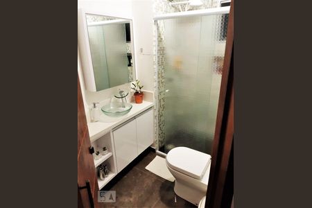 Banheiro de apartamento à venda com 2 quartos, 50m² em São João Clímaco, São Paulo