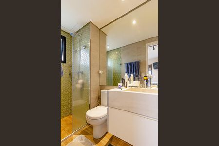 Studio para alugar com 53m², 1 quarto e 1 vaga Studio para alugar com 53m², 1 quarto e 1 vagaBanheiro da suíte