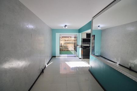 Sala de casa de condomínio à venda com 3 quartos, 95m² em Vargem Pequena, Rio de Janeiro