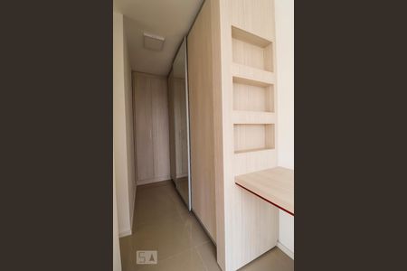 Quarto de kitnet/studio para alugar com 1 quarto, 40m² em Jardim Goiás, Goiânia