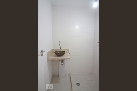 Banheiro de apartamento para alugar com 2 quartos, 90m² em Jardim Iris, São Paulo