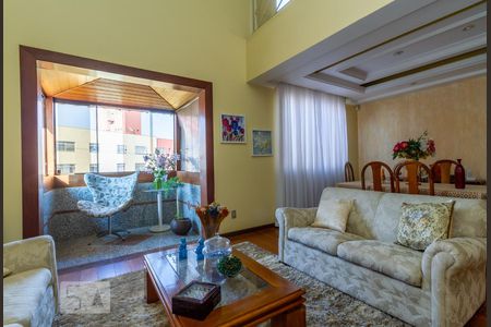 Sala de apartamento à venda com 3 quartos, 240m² em Fernão Dias, Belo Horizonte