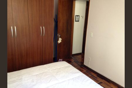 Quarto 2 de apartamento à venda com 1 quarto, 44m² em Jardim Floresta, Porto Alegre