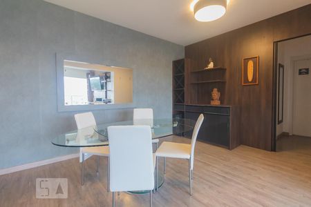 Sala de apartamento para alugar com 2 quartos, 74m² em Jardim Aeroporto, São Paulo