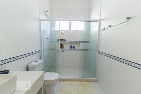 Banheiro da Suíte 1 de casa de condomínio à venda com 3 quartos, 360m² em Jacarepaguá, Rio de Janeiro