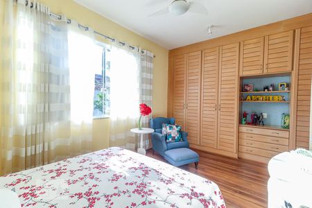 Quarto 1 - Suíte de casa de condomínio à venda com 3 quartos, 360m² em Jacarepaguá, Rio de Janeiro