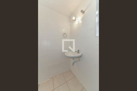 Lavabo de casa para alugar com 5 quartos, 350m² em Vila Cordeiro, São Paulo