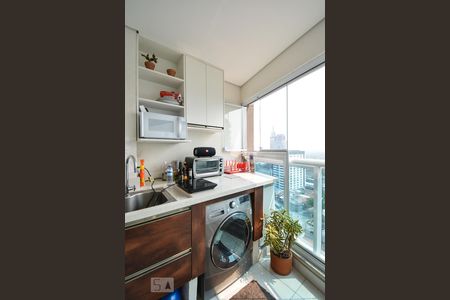 Varanda de apartamento para alugar com 1 quarto, 35m² em Pinheiros, São Paulo