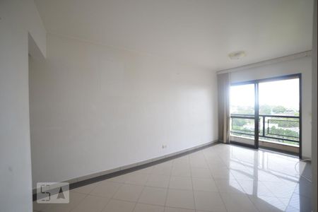 Sala de apartamento à venda com 3 quartos, 64m² em Vila Bandeirantes, São Paulo