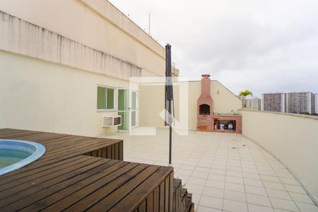 Apartamento à venda com 153m², 2 quartos e 2 vagas Apartamento à venda com 153m², 2 quartos e 2 vagasVaranda da Cobertura