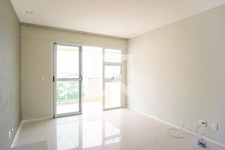 Sala de apartamento à venda com 2 quartos, 153m² em Camorim, Rio de Janeiro