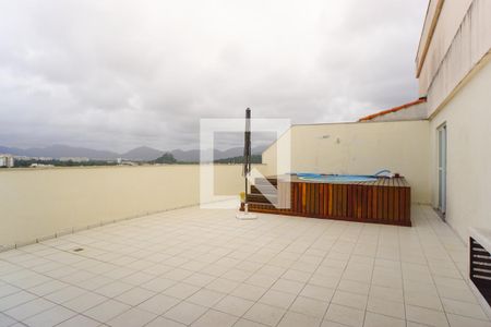 Apartamento à venda com 153m², 2 quartos e 2 vagas Apartamento à venda com 153m², 2 quartos e 2 vagasVaranda da Cobertura