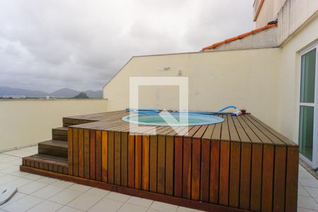 Apartamento à venda com 153m², 2 quartos e 2 vagas Apartamento à venda com 153m², 2 quartos e 2 vagasVaranda da Cobertura