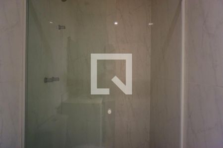 Apartamento à venda com 153m², 2 quartos e 2 vagas Apartamento à venda com 153m², 2 quartos e 2 vagasBanheiro Social 1