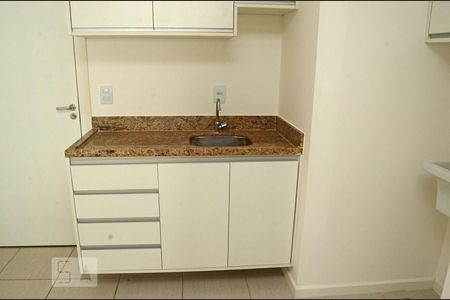 Cozinha de apartamento para alugar com 1 quarto, 34m² em Sul (águas Claras), Brasília