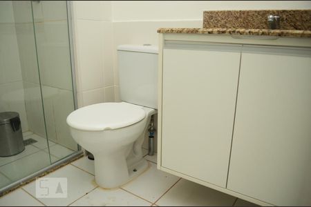 Banheiro de apartamento para alugar com 1 quarto, 34m² em Sul (águas Claras), Brasília