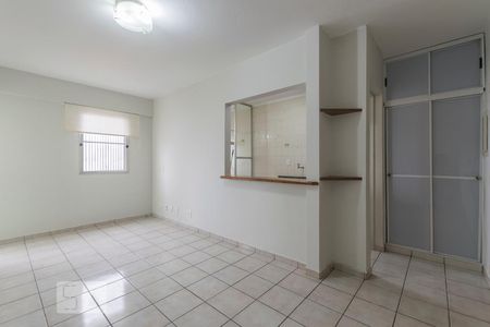 Sala de apartamento para alugar com 1 quarto, 45m² em Aclimação, São Paulo