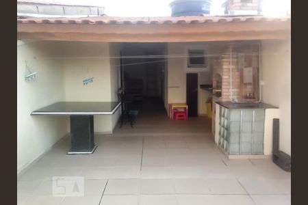 Área Externa de casa à venda com 3 quartos, 180m² em Chácara Mafalda, São Paulo