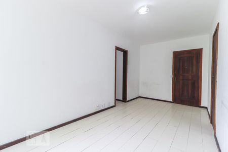 Sala de apartamento para alugar com 2 quartos, 55m² em Jacarepaguá, Rio de Janeiro