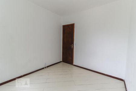 Quarto 1 de apartamento para alugar com 2 quartos, 55m² em Jacarepaguá, Rio de Janeiro