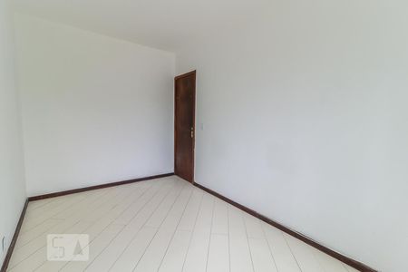 Quarto 2 de apartamento para alugar com 2 quartos, 55m² em Jacarepaguá, Rio de Janeiro