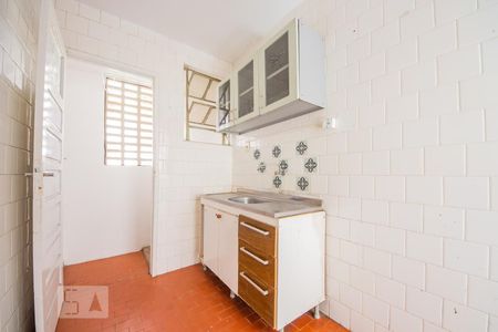 Cozinha  de apartamento para alugar com 1 quarto, 35m² em Jardim Itu Sabará, Porto Alegre