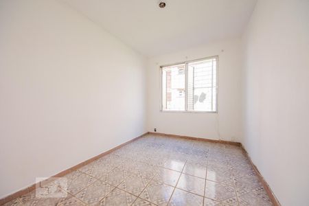 Quarto  de apartamento para alugar com 1 quarto, 35m² em Jardim Itu Sabará, Porto Alegre