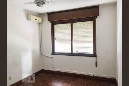 Quarto 1 de apartamento à venda com 2 quartos, 65m² em São João, Porto Alegre