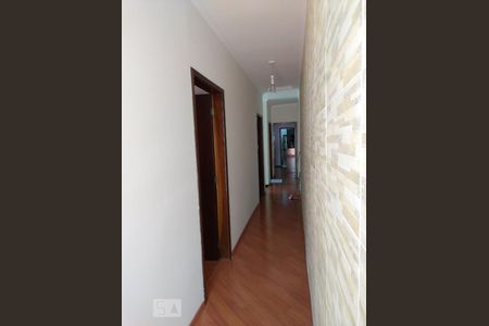 Corredor de casa à venda com 3 quartos, 190m² em Vila Beatriz, São Paulo