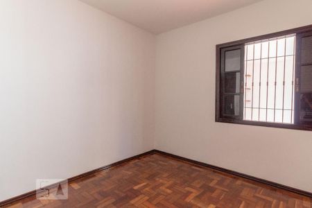 Quarto 1 de casa para alugar com 2 quartos, 70m² em Jardim Ester, São Paulo