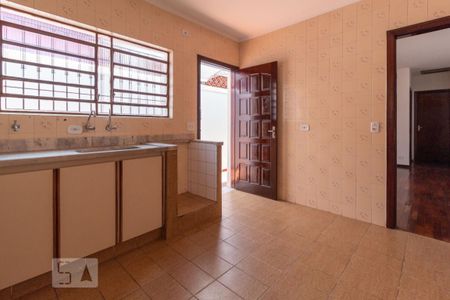 Cozinha de casa para alugar com 2 quartos, 70m² em Jardim Ester, São Paulo