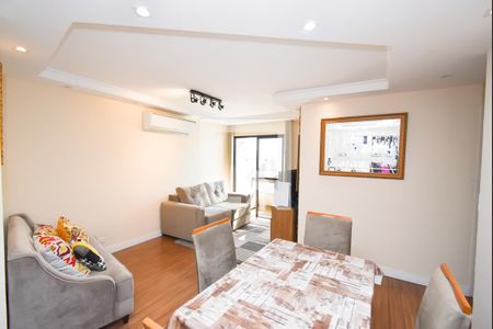 Sala de apartamento à venda com 3 quartos, 79m² em Vila Paiva, São Paulo