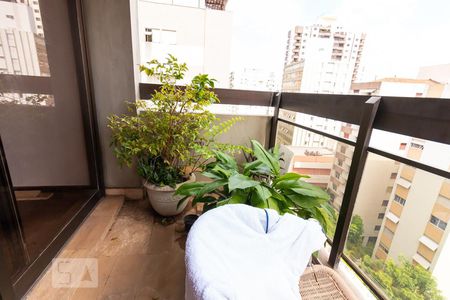 Varanda de apartamento para alugar com 4 quartos, 206m² em Itaim Bibi, São Paulo