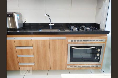 Cozinha de apartamento para alugar com 2 quartos, 47m² em Jardim Ângela (zona Leste), São Paulo