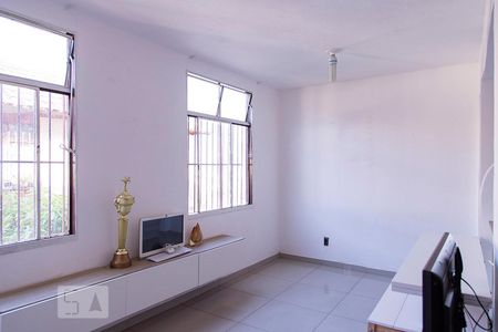 Sala de apartamento para alugar com 2 quartos, 73m² em Gameleira, Belo Horizonte