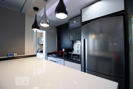 Detalhe cozinha de apartamento para alugar com 2 quartos, 128m² em Anhangabaú, Jundiaí