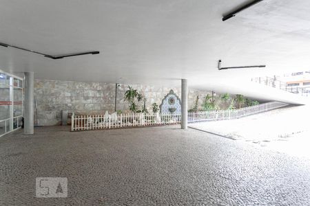 Entrada de kitnet/studio para alugar com 1 quarto, 25m² em Santo Agostinho, Belo Horizonte