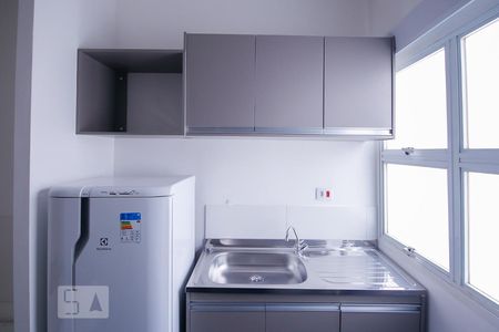 Studio de kitnet/studio para alugar com 1 quarto, 16m² em Bom Retiro, São Paulo