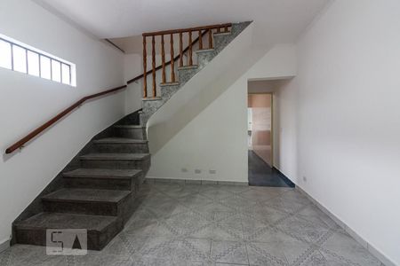 Sala de casa para alugar com 3 quartos, 120m² em Jardim das Flores, Osasco