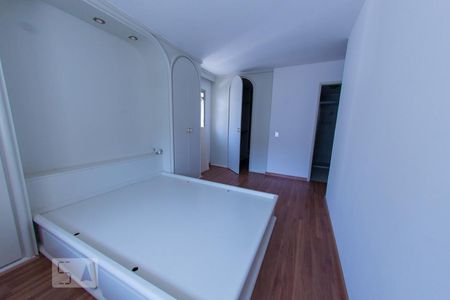 Suite de apartamento para alugar com 4 quartos, 175m² em Jardim Paulista, São Paulo