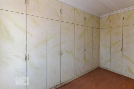 Quarto 1 de apartamento para alugar com 2 quartos, 70m² em Tijuca, Rio de Janeiro