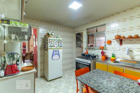 Apartamento à venda com 80m², 2 quartos e 1 vaga Apartamento à venda com 80m², 2 quartos e 1 vagaCozinha