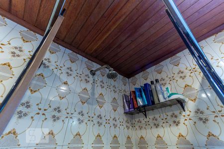 Apartamento à venda com 80m², 2 quartos e 1 vaga Apartamento à venda com 80m², 2 quartos e 1 vagaBanheiro