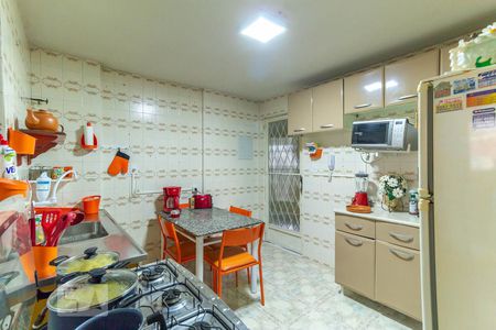Apartamento à venda com 80m², 2 quartos e 1 vaga Apartamento à venda com 80m², 2 quartos e 1 vagaCozinha