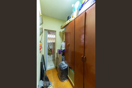 Apartamento à venda com 80m², 2 quartos e 1 vaga Apartamento à venda com 80m², 2 quartos e 1 vagaQuarto de Serviço