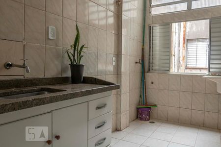 Cozinha de apartamento para alugar com 2 quartos, 72m² em Bom Retiro, São Paulo