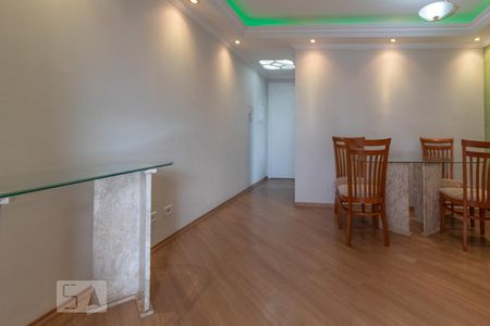 Sala de apartamento para alugar com 2 quartos, 62m² em Vila Yara, Osasco