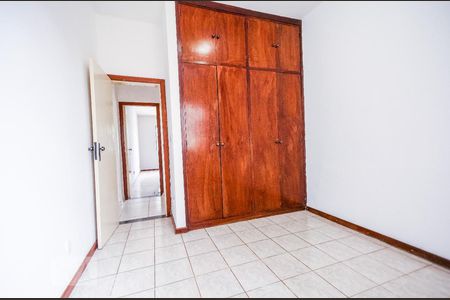 Quarto 1 de casa à venda com 4 quartos, 180m² em Esplanada, Belo Horizonte